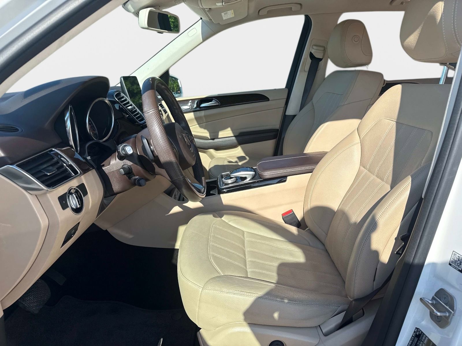 Used 2018 Mercedes-Benz GLE 350 image 20