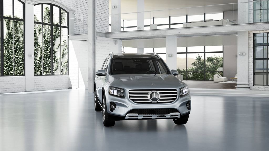New 2026 Mercedes-Benz GLB 250 image 3