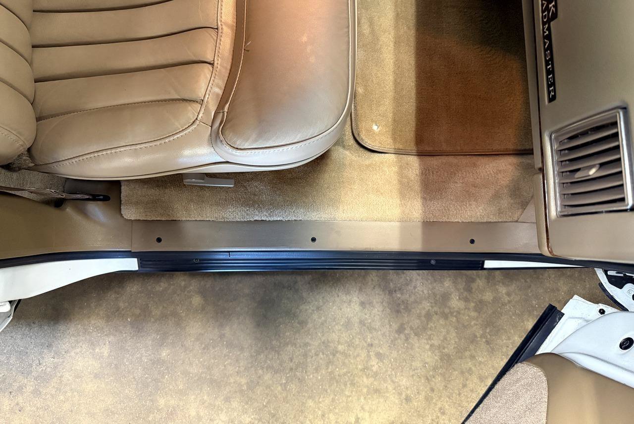 Used 1995 Buick Roadmaster Estate RWD image 76