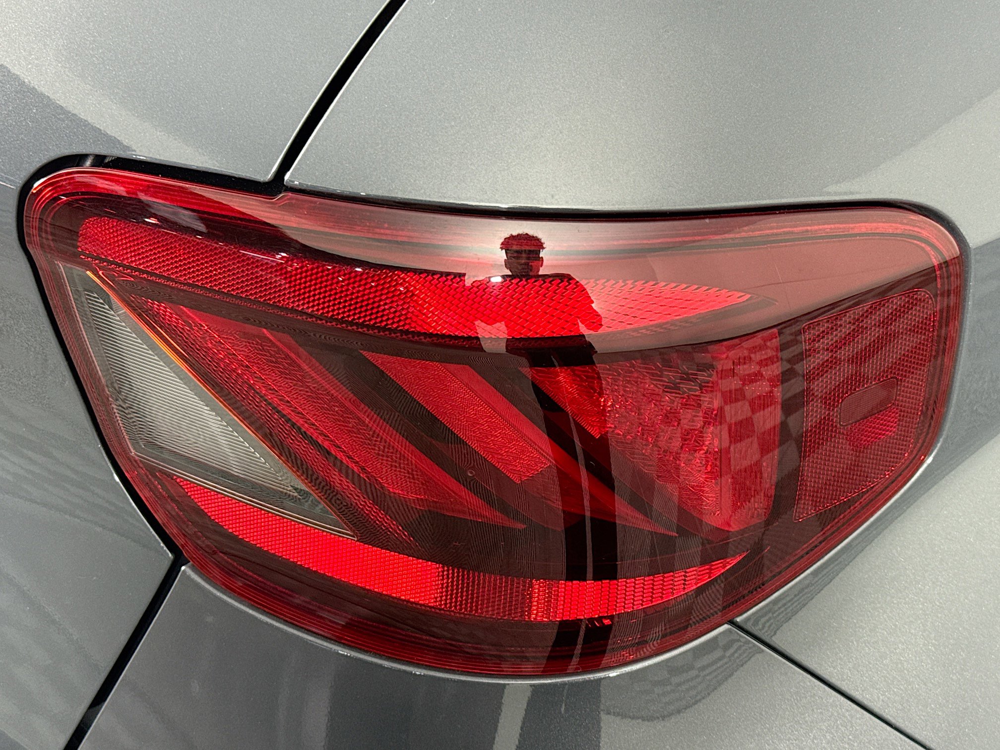 Used 2024 Hyundai Venue SEL image 42