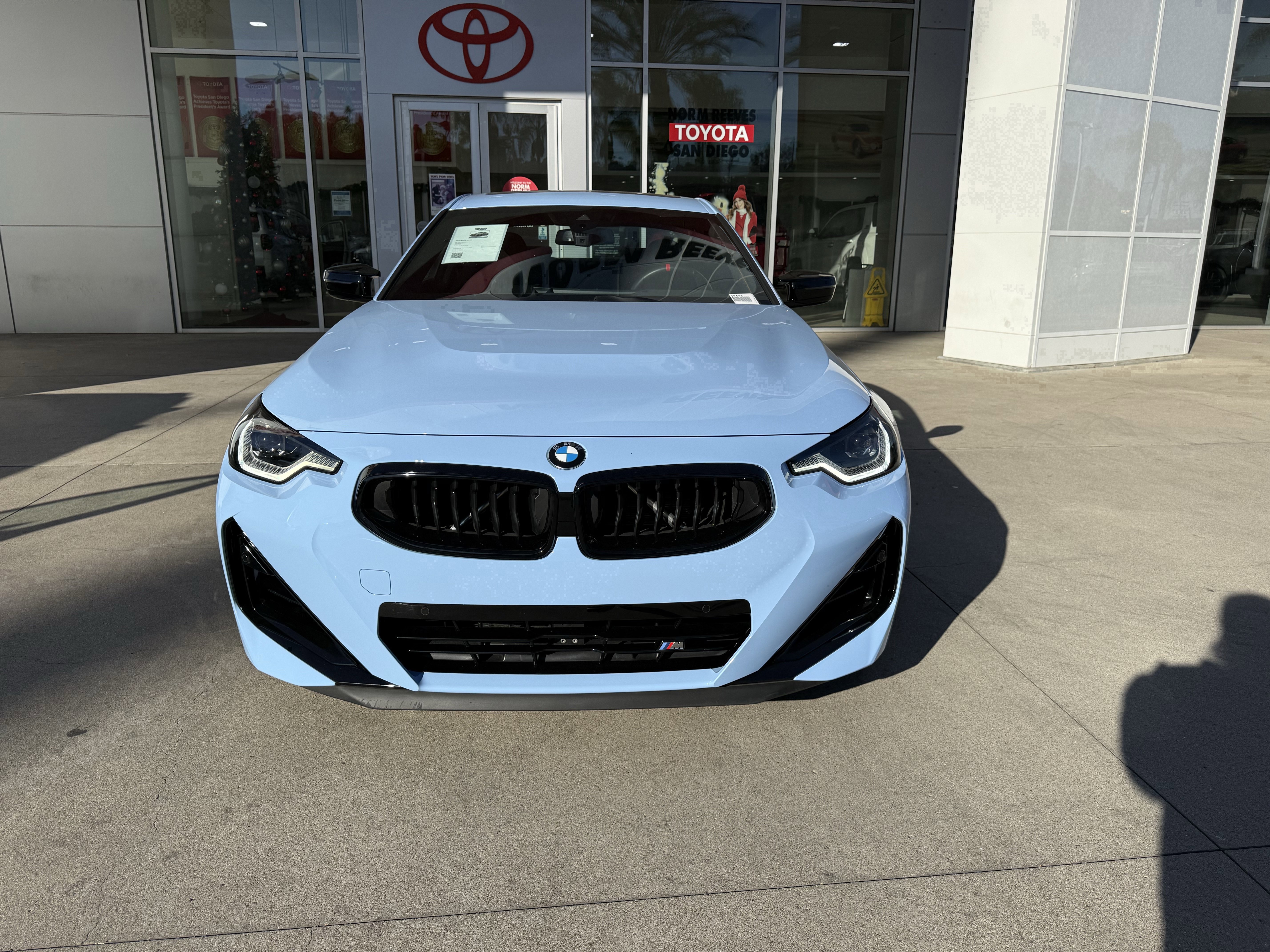 Used 2025 BMW M240i xDrive Coupe w/ Premium Package image 29