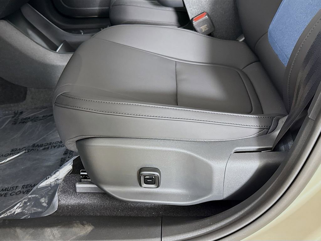 New 2026 Volvo EX30 Ultra w/ Protection Package image 19