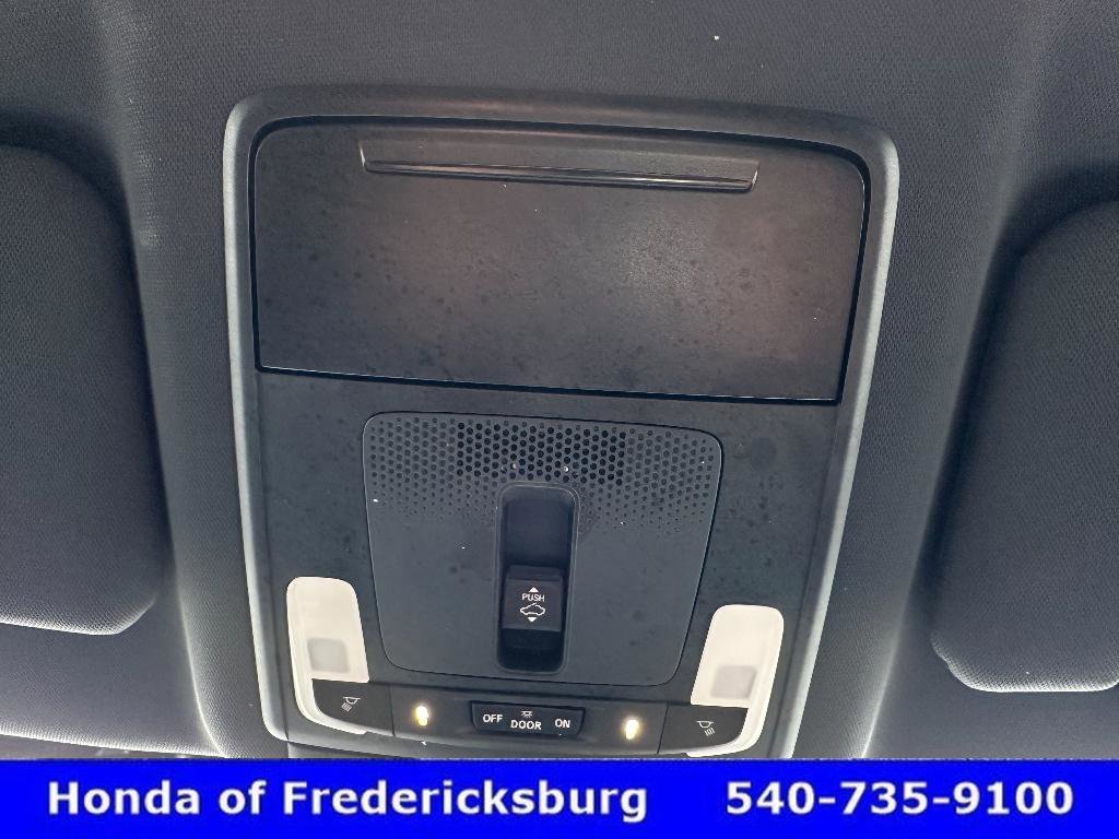 Used 2025 Honda CR-V Sport-L image 23