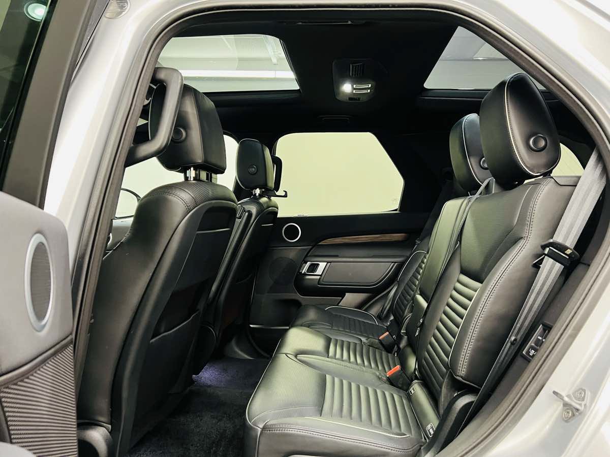 Used 2018 Land Rover Discovery HSE AWD/4WD image 20