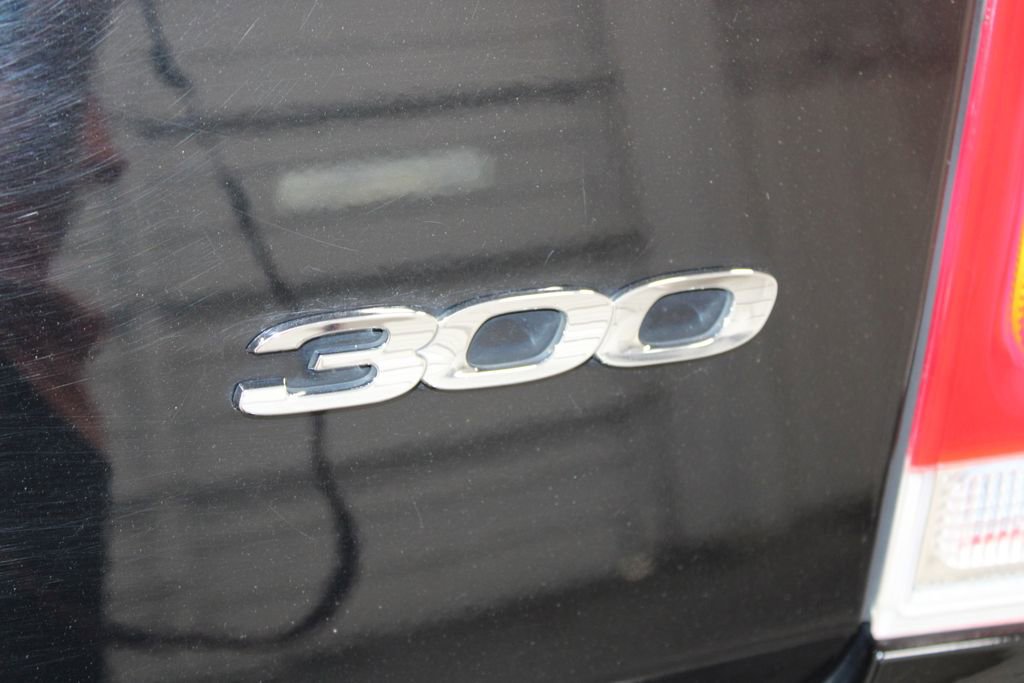 Used 2023 Chrysler 300 Touring AWD/4WD image 24