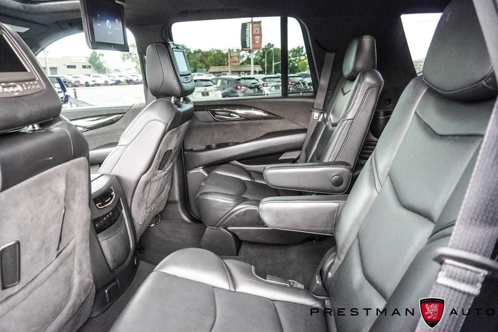 Used 2019 Cadillac Escalade Platinum AWD/4WD image 42