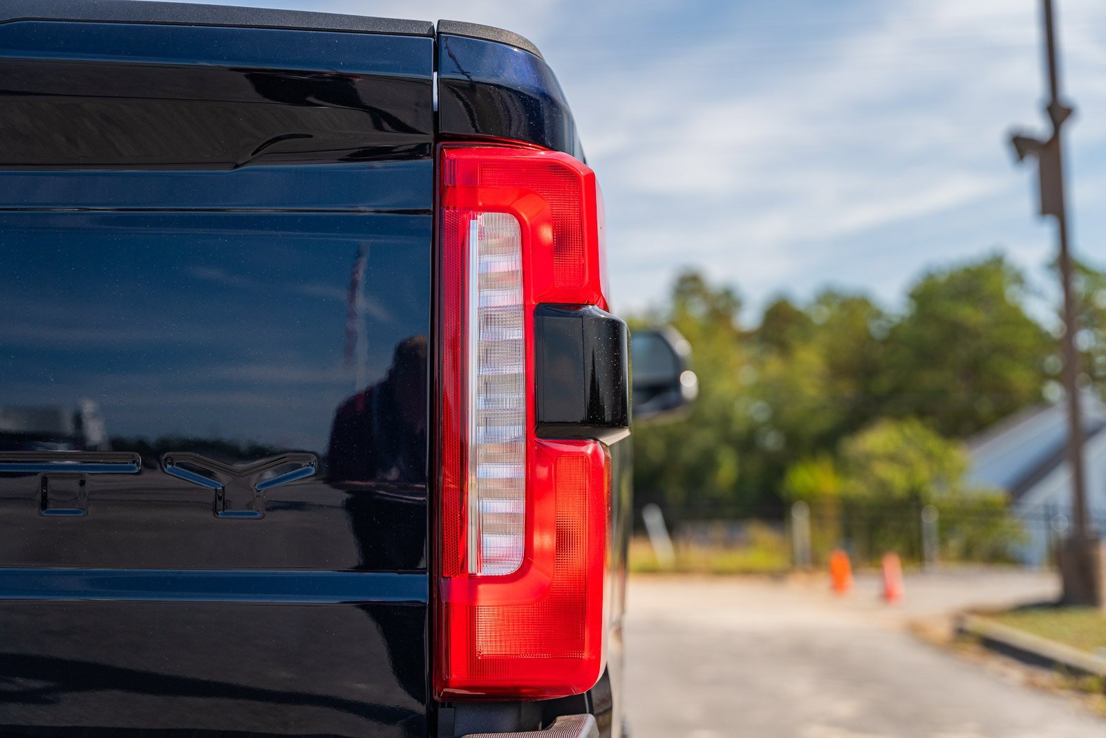 New 2025 Ford F250 Lariat w/ Lariat Ultimate Package image 18