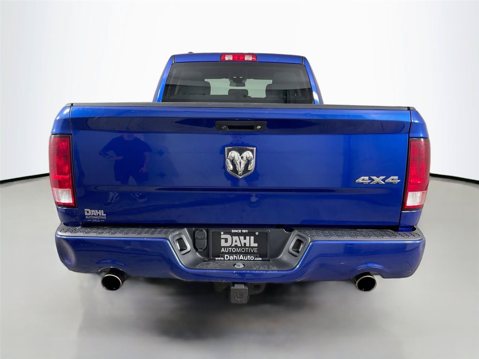 Used 2017 RAM 1500 Express AWD/4WD image 12