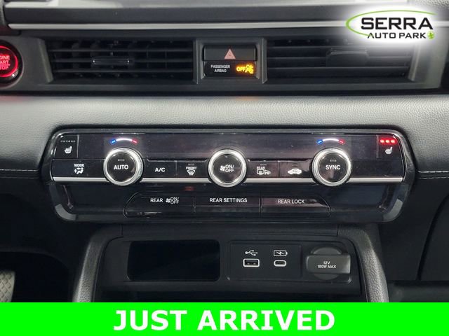 Used 2023 Honda Pilot Touring image 21