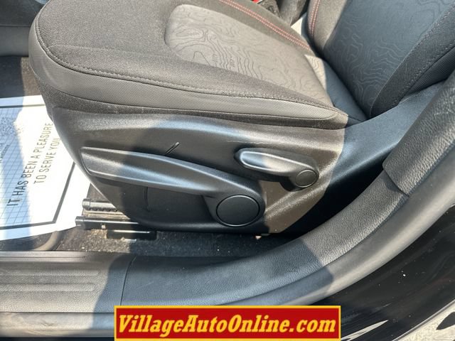 Used 2017 Jeep Renegade Trailhawk AWD/4WD image 13