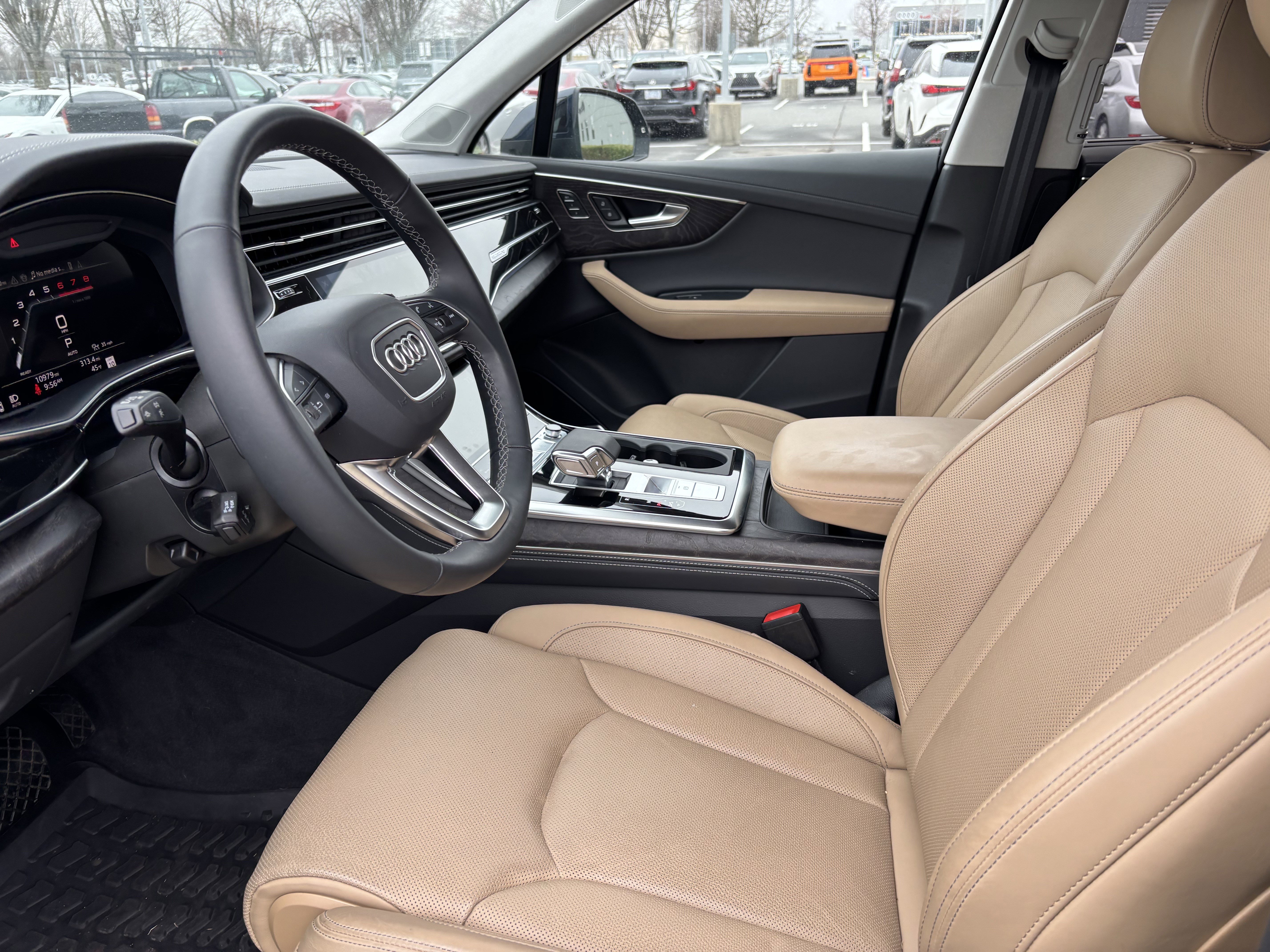 Used 2025 Audi Q7 3.0T Prestige w/ Prestige Package image 15