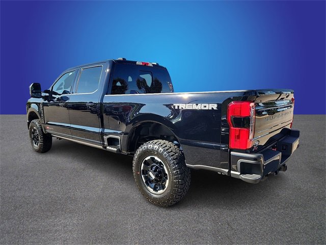 New 2026 Ford F250 4x4 Crew Cab Super Duty image 4