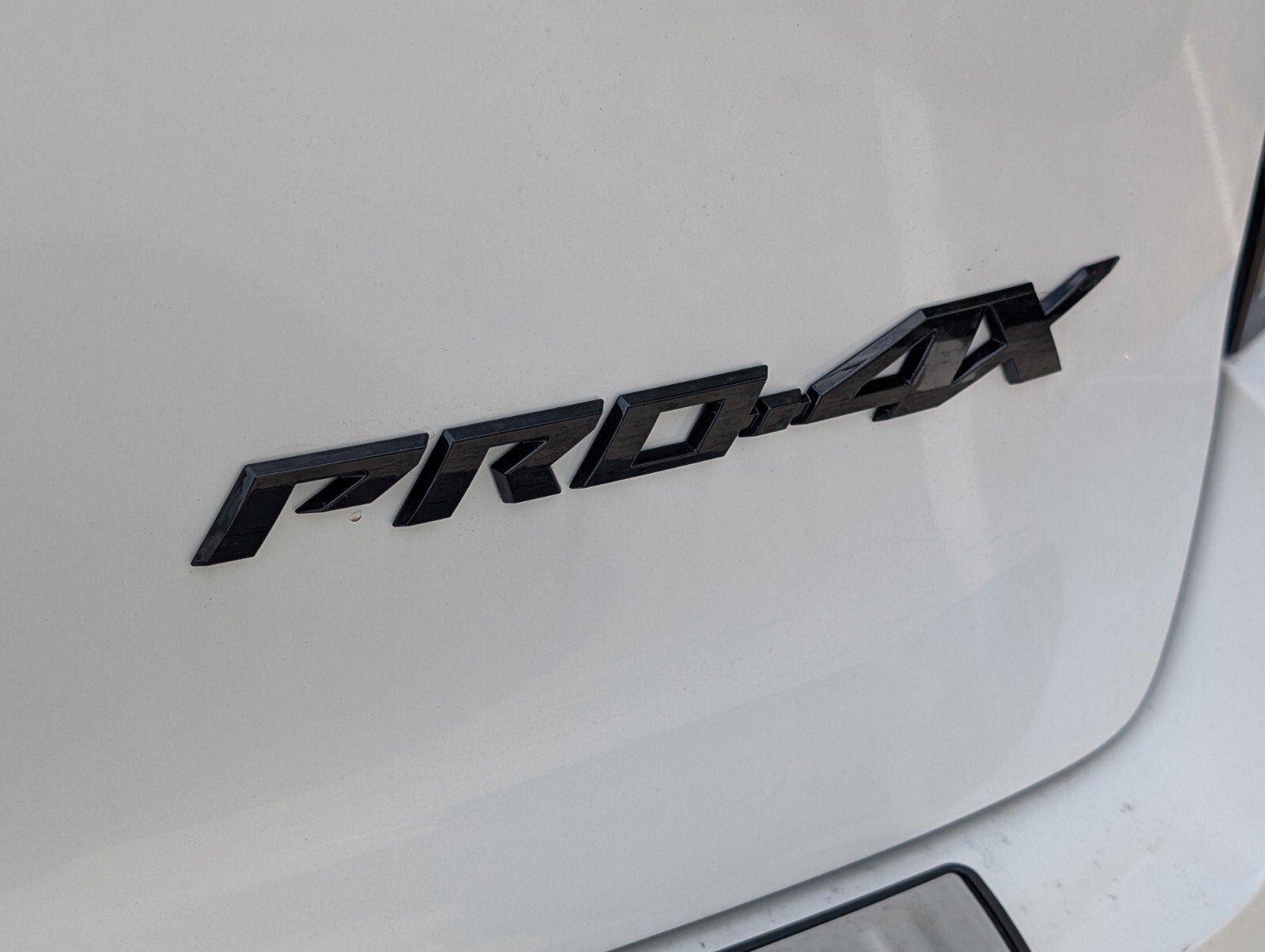 New 2026 Nissan Armada PRO-4X w/ Captain's Chari Seat Package AWD/4WD image 10