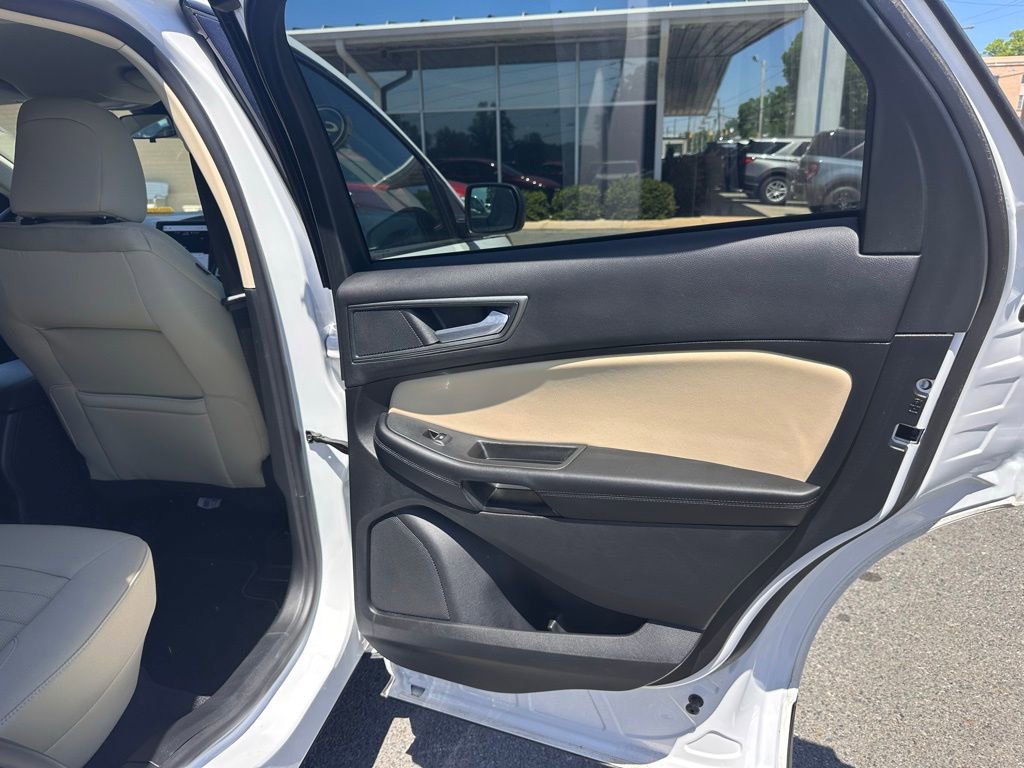 Used 2024 Ford Edge SE AWD/4WD image 18