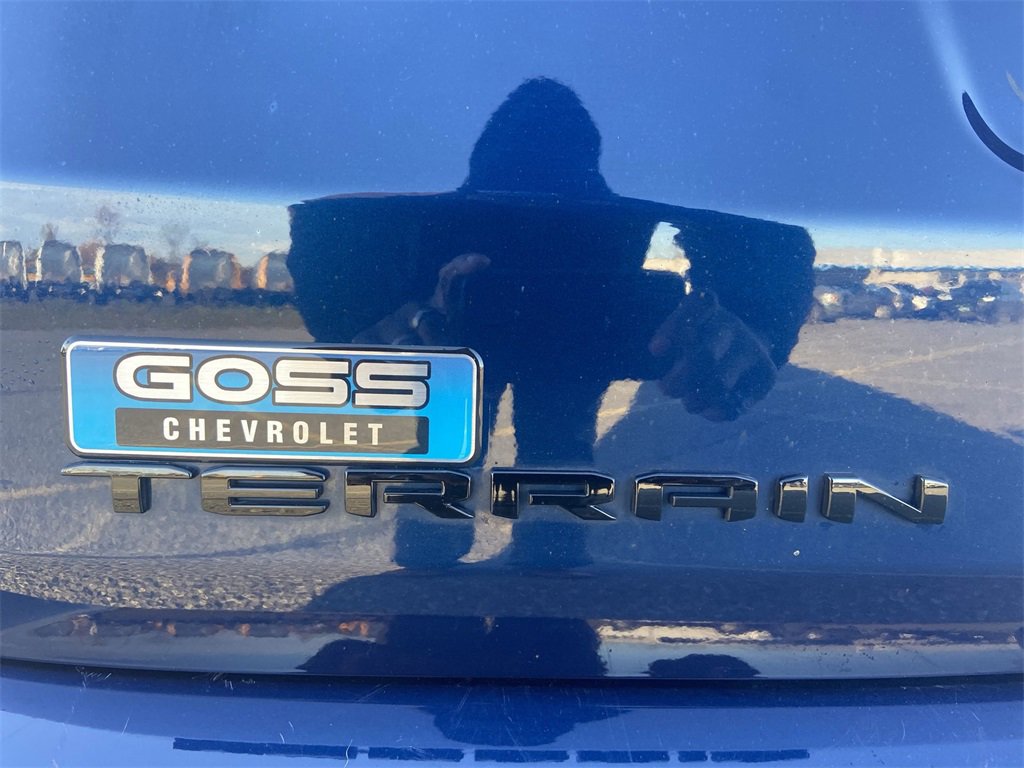 Certified 2022 GMC Terrain SLE w/ Driver Convenience Package image 31