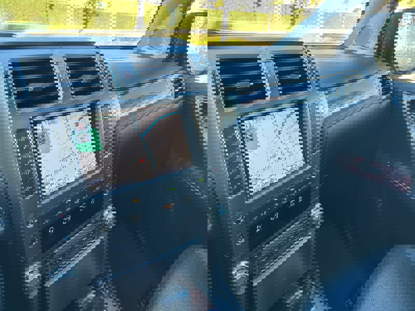 Used 2013 Lexus GX 460 image 38