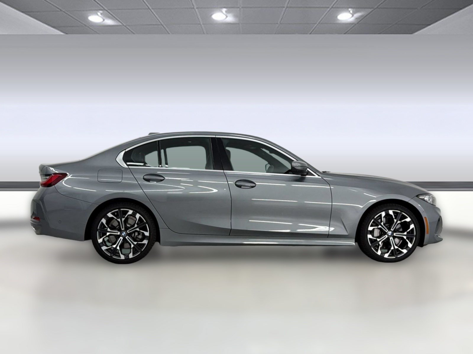 Used 2025 BMW 330i Sedan RWD image 8