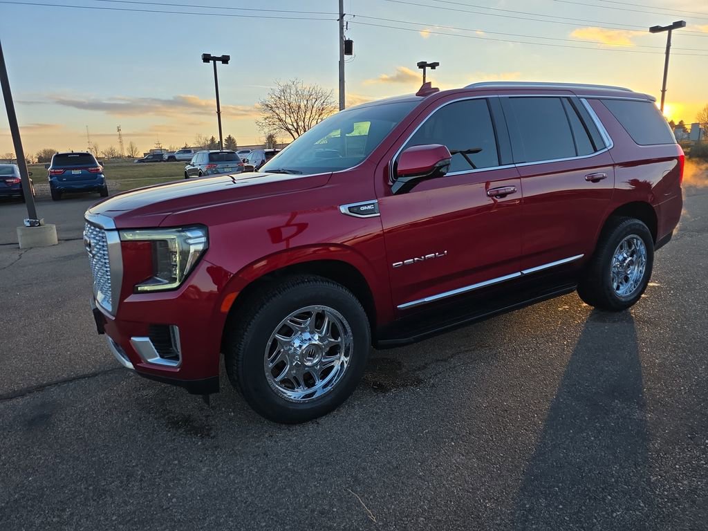 Used 2021 GMC Yukon Denali image 1