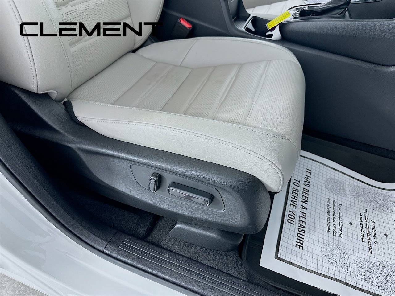Used 2025 Honda CR-V EX-L image 33