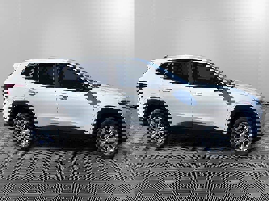 New 2026 Chevrolet Trax LS image 8