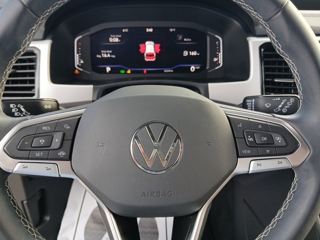 Used 2023 Volkswagen Atlas Cross Sport SE w/ Panoramic Sunroof Package FWD image 14