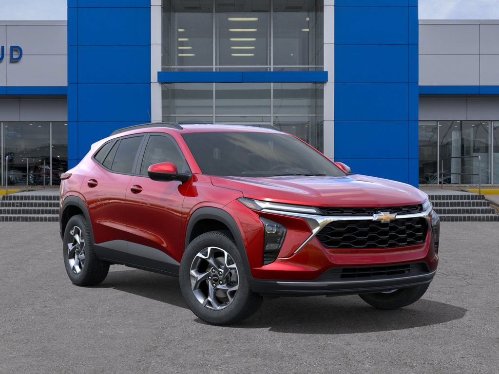 New 2026 Chevrolet Trax LT w/ Driver Confidence Package FWD image 7