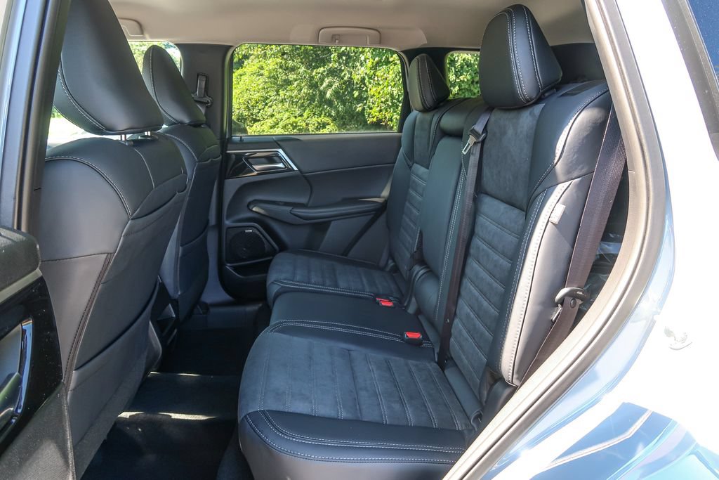 New 2026 Mitsubishi Outlander SE AWD/4WD image 19