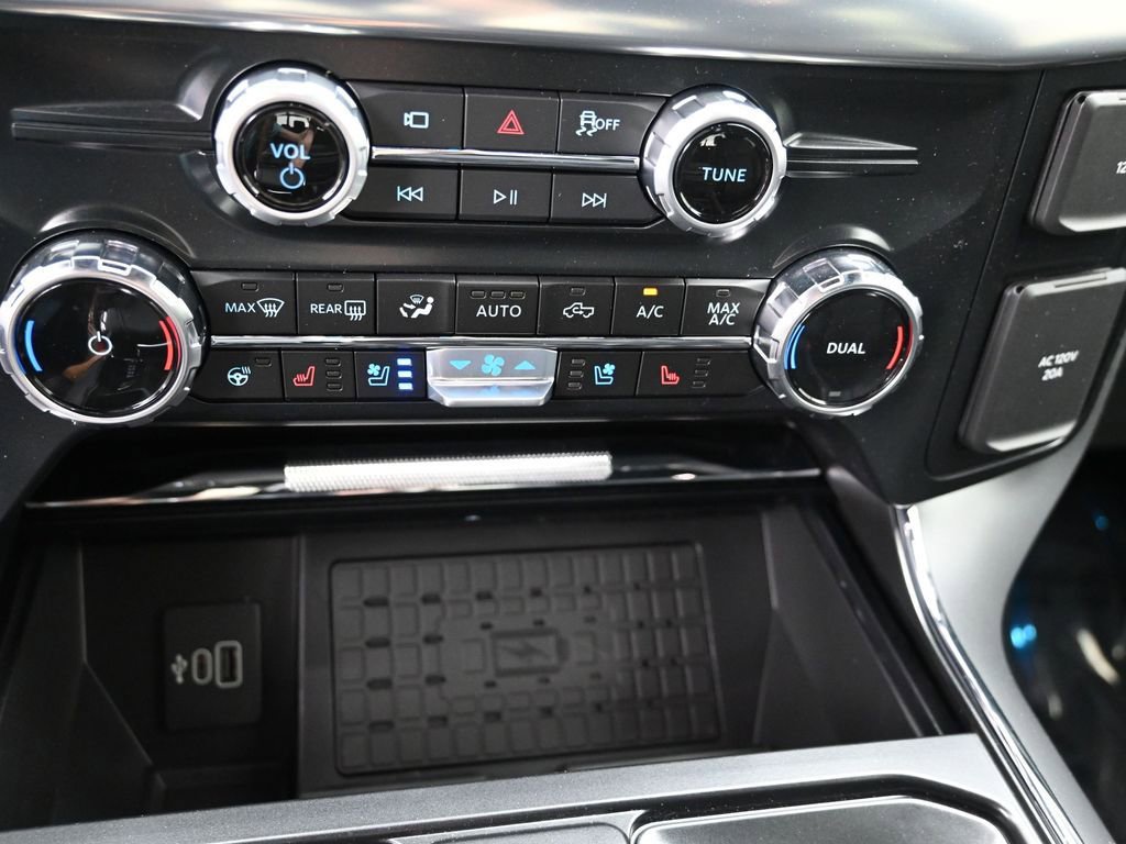 New 2025 Ford F150 Lariat w/ Equipment Group 502A High image 21