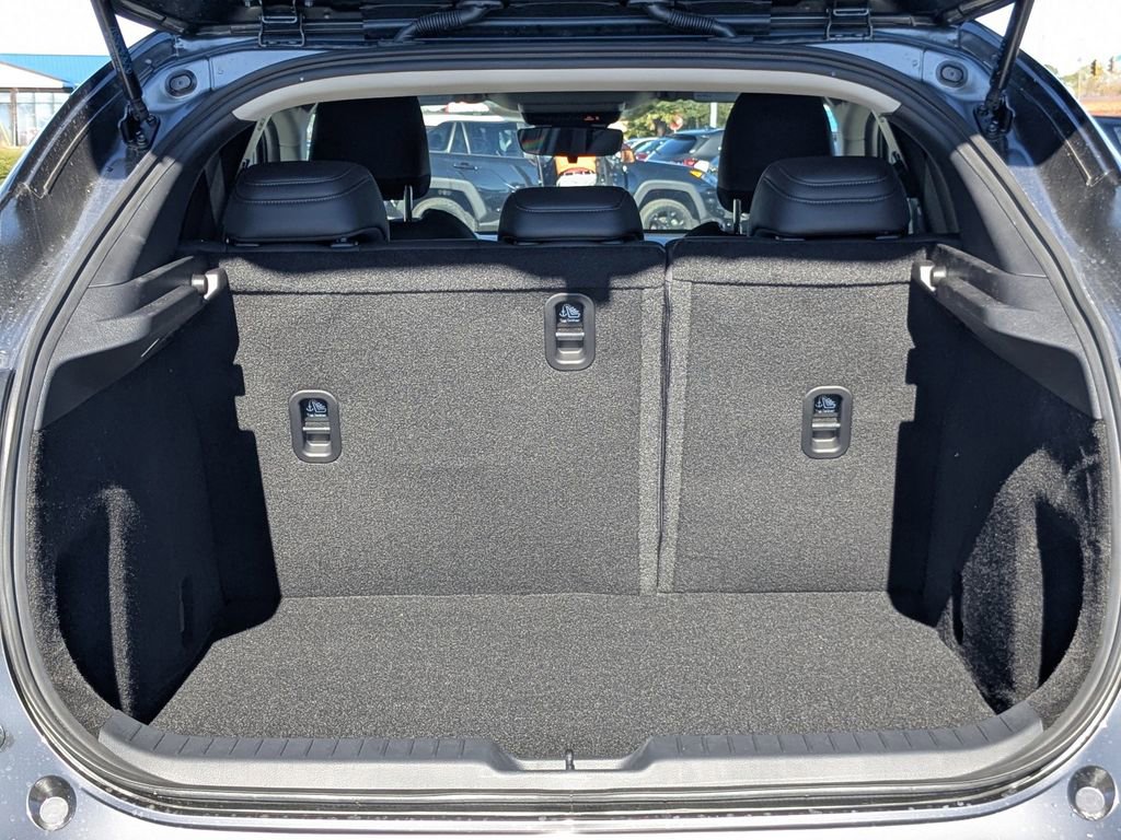 New 2026 MAZDA CX-30 AWD 2.5 S w/ Select Sport Pkg image 13