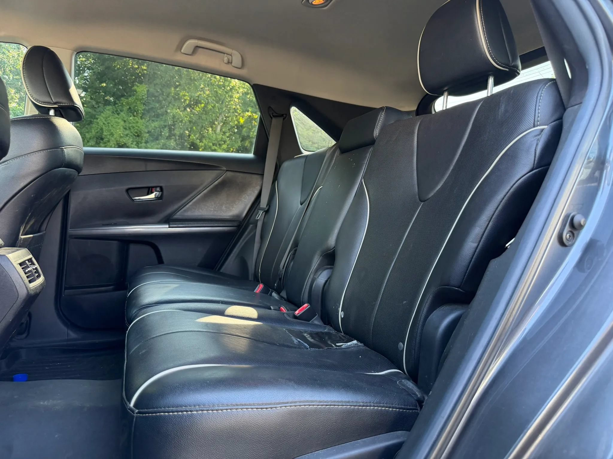 Used 2013 Toyota Venza XLE w/ Tow Prep Pkg AWD/4WD image 12