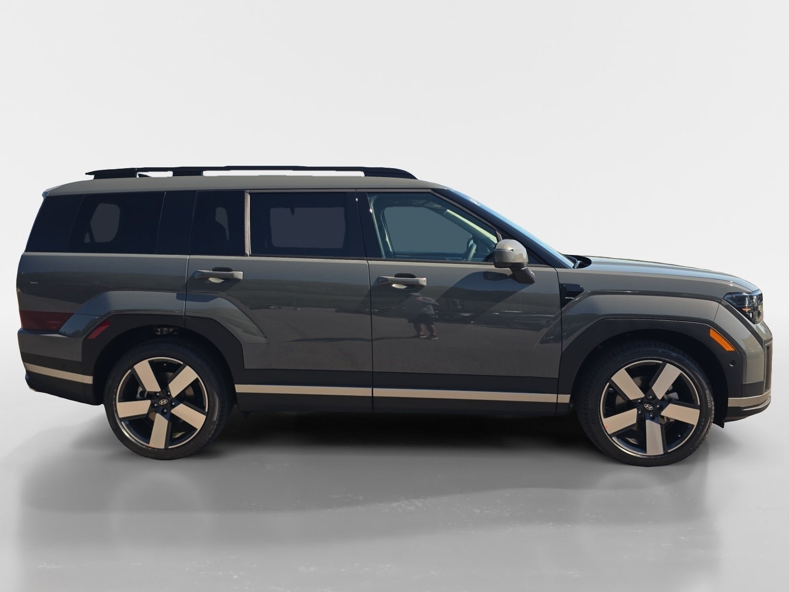New 2027 Hyundai Santa Fe Limited AWD/4WD image 2