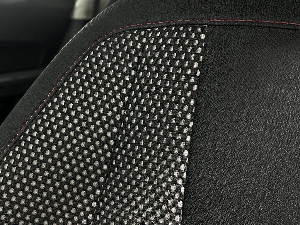 Used 2017 Chevrolet Equinox LS image 18