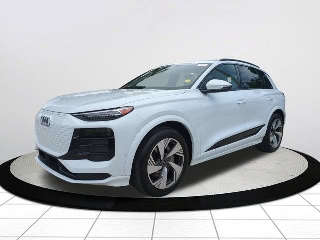 Used 2025 Audi Q6 e-tron Prestige AWD/4WD image 7