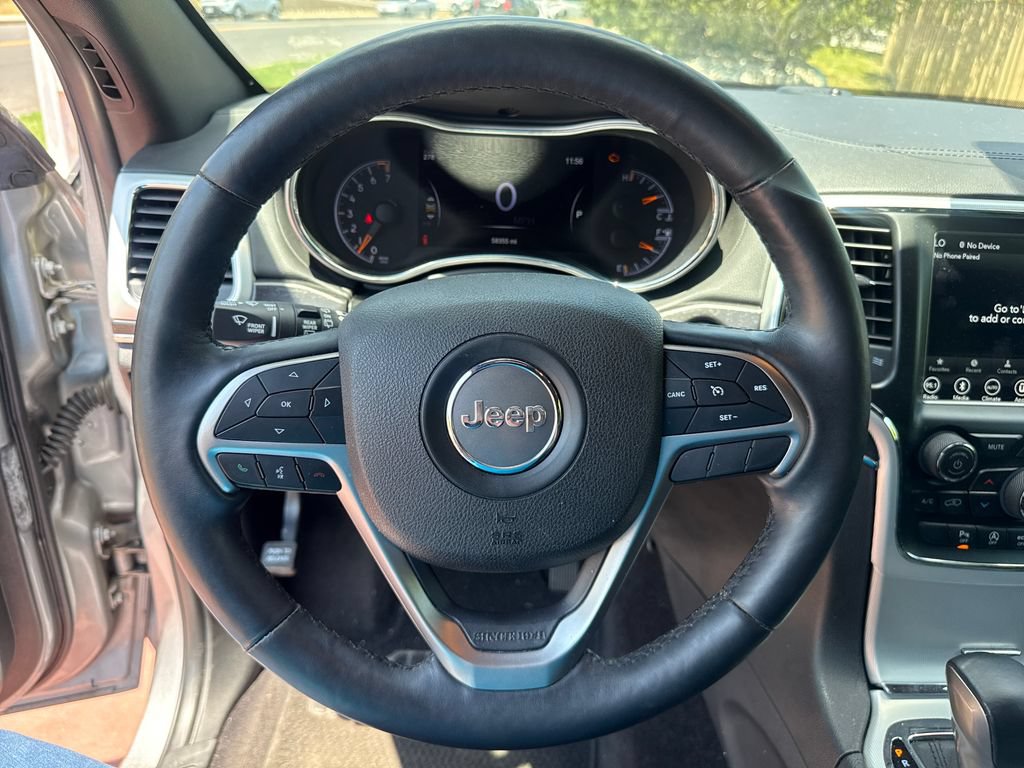 Used 2018 Jeep Grand Cherokee Limited AWD/4WD image 14