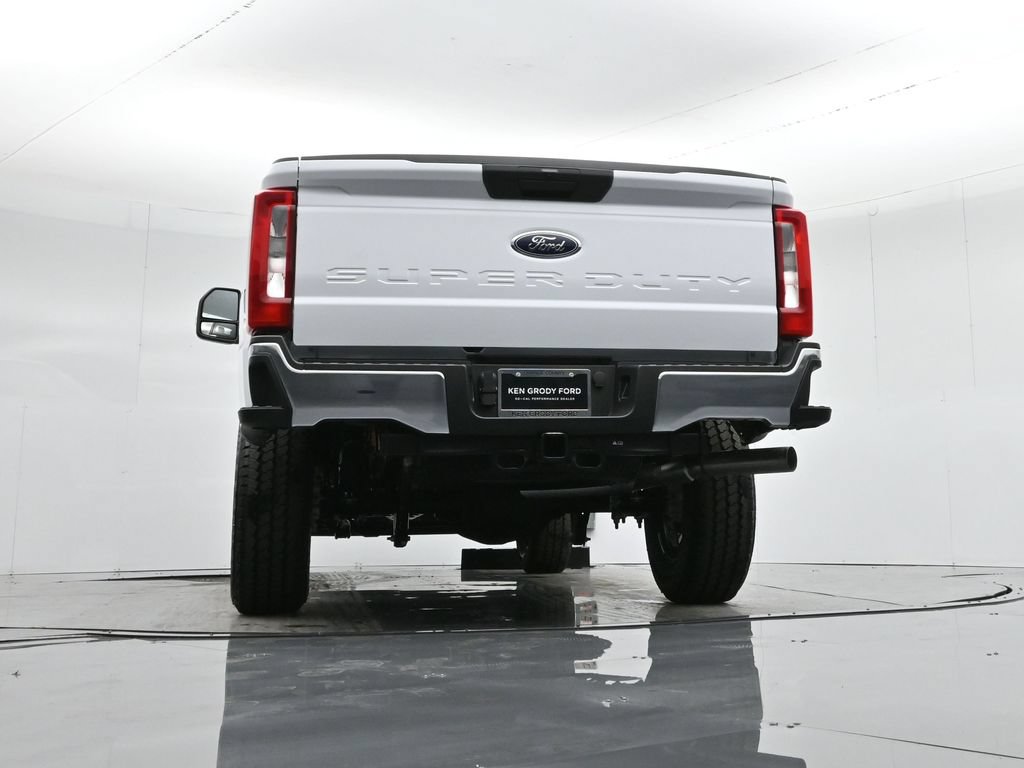 New 2026 Ford F350 XL w/ FX4 Off-Road Package AWD/4WD image 44