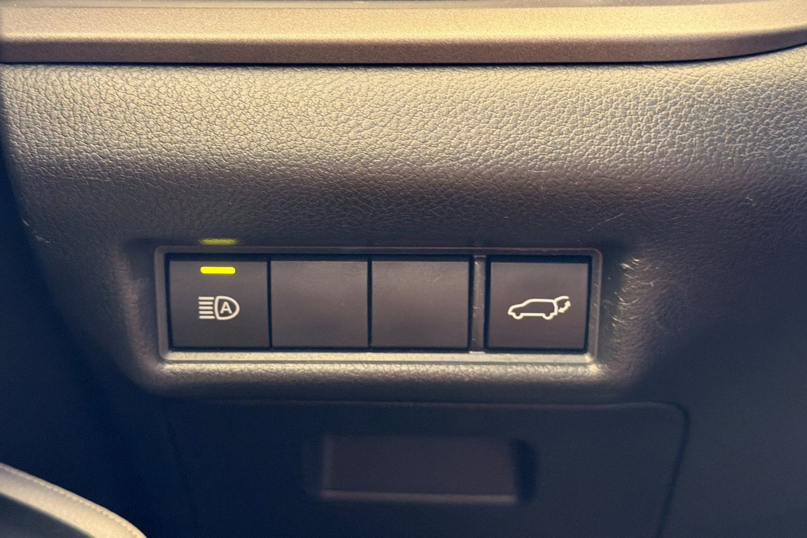 Used 2024 Toyota Grand Highlander AWD image 32