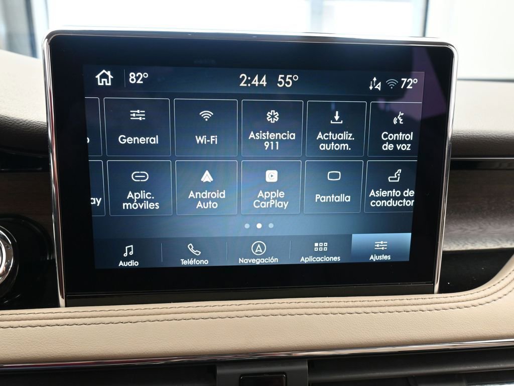 Used 2022 Lincoln Corsair Reserve image 24