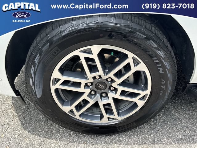 Certified 2025 Ford Expedition Active AWD/4WD image 13