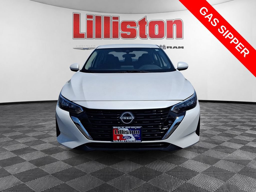 Used 2024 Nissan Sentra SV w/ All-Weather Package FWD image 2
