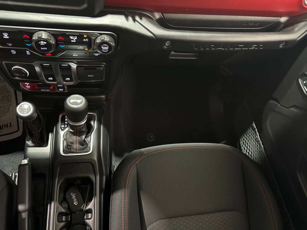 Used 2021 Jeep Wrangler Rubicon image 23