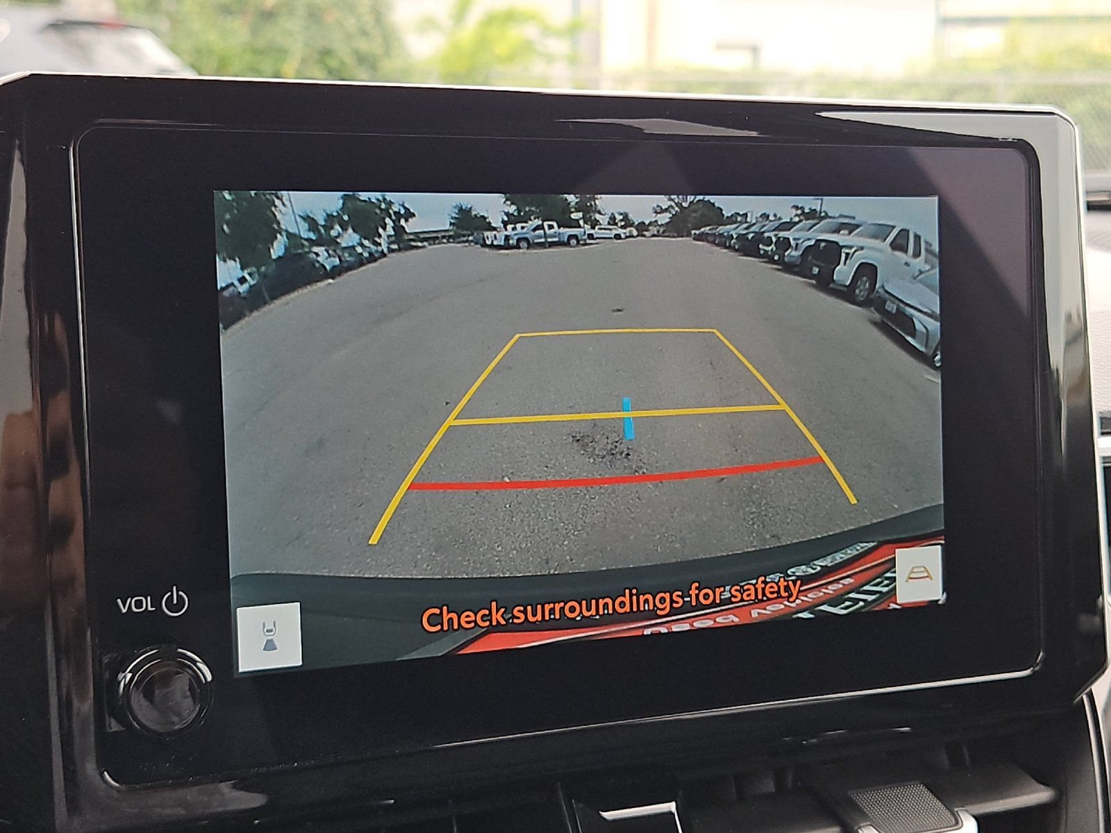Certified 2025 Toyota Corolla Cross XLE FWD image 17