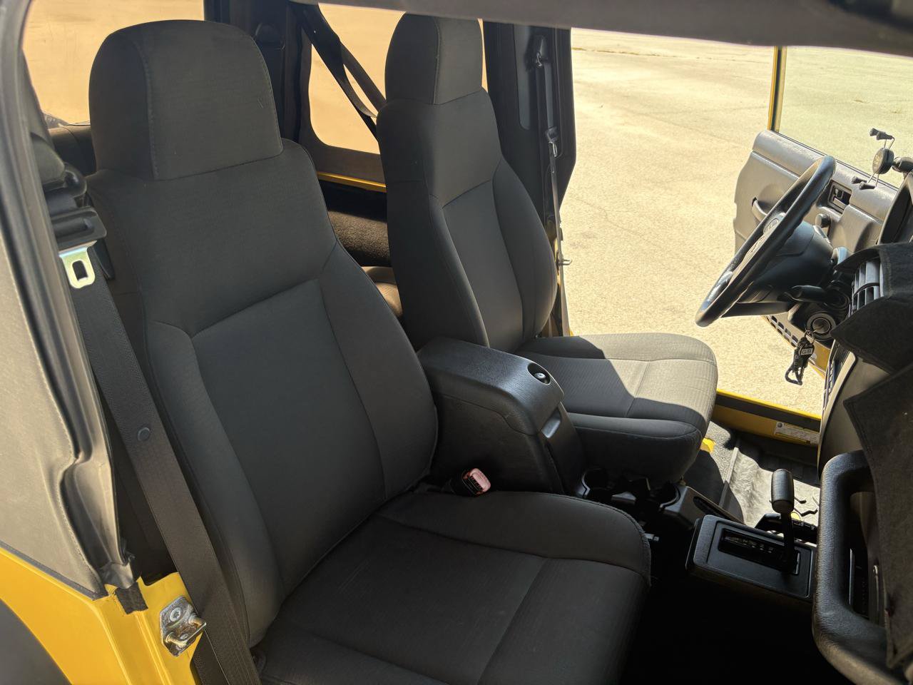 Used 2006 Jeep Wrangler X AWD/4WD image 36