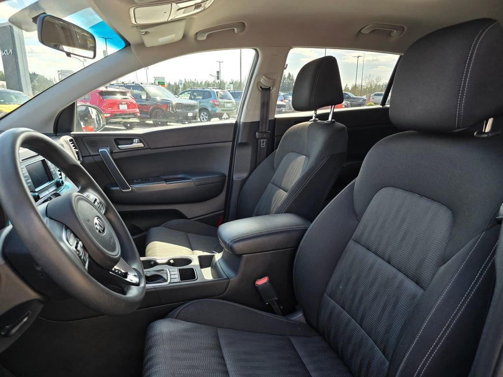 Used 2017 Kia Sportage LX image 12