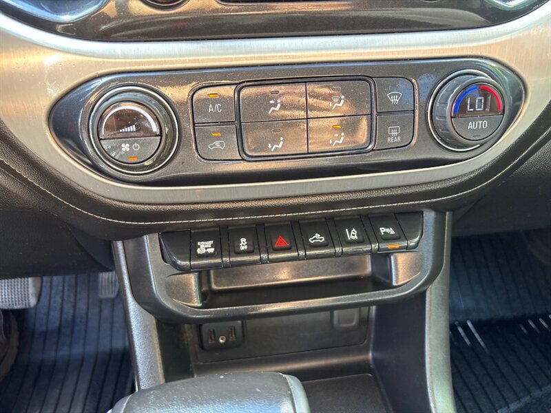 Used 2021 GMC Canyon Elevation w/ Driver Alert Package AWD/4WD image 18
