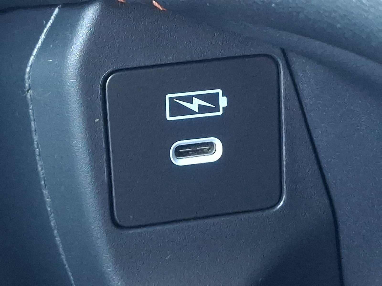 Used 2024 Honda HR-V Sport image 23