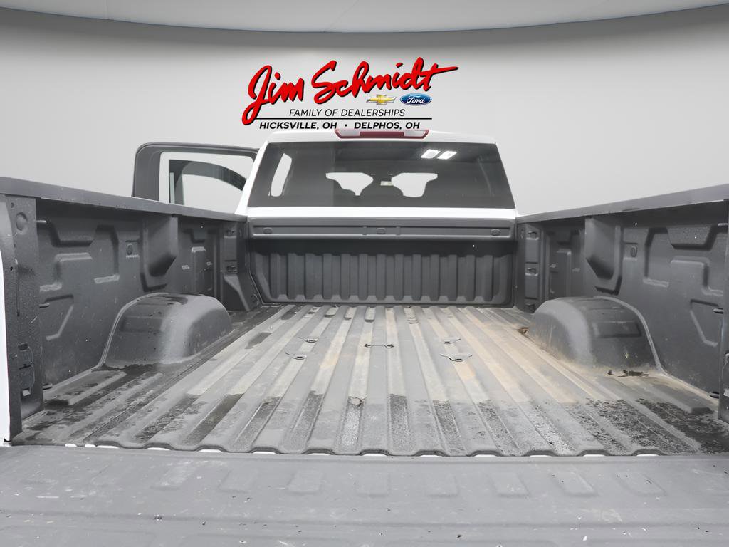 Used 2025 Chevrolet Silverado 3500 W/T AWD/4WD image 31