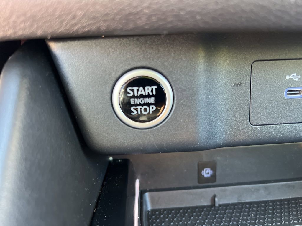 Used 2022 Nissan Rogue Platinum w/ Head-Up Display Package image 20