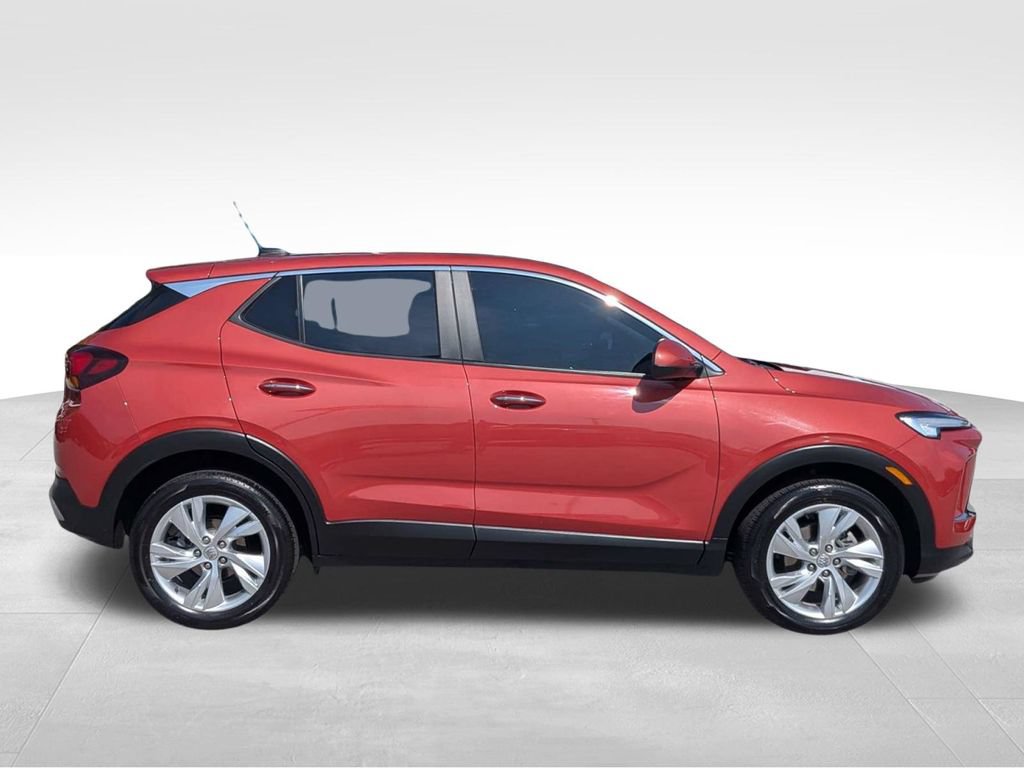 Used 2024 Buick Encore GX Preferred FWD image 3