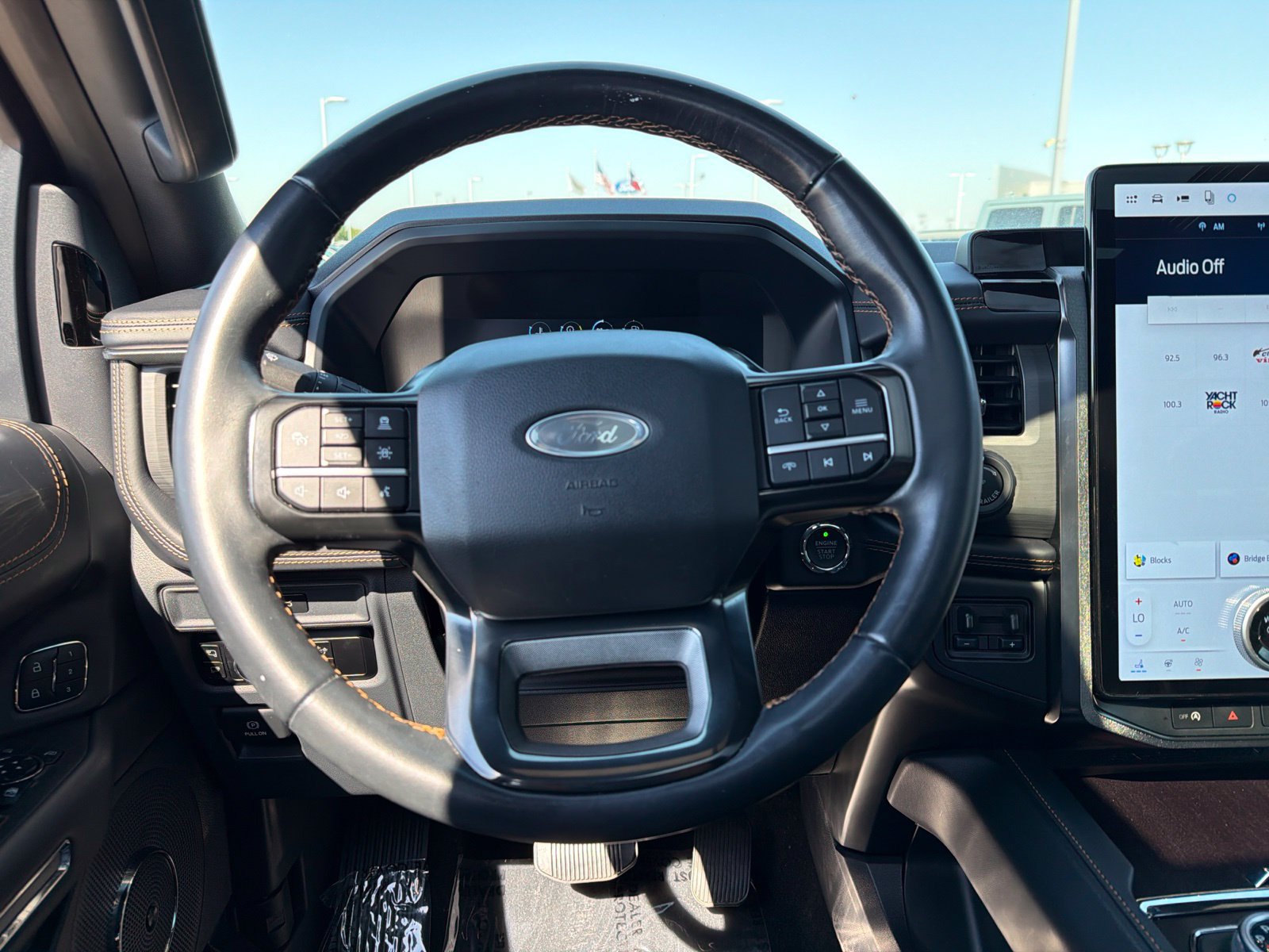 Used 2024 Ford Expedition Platinum RWD image 22