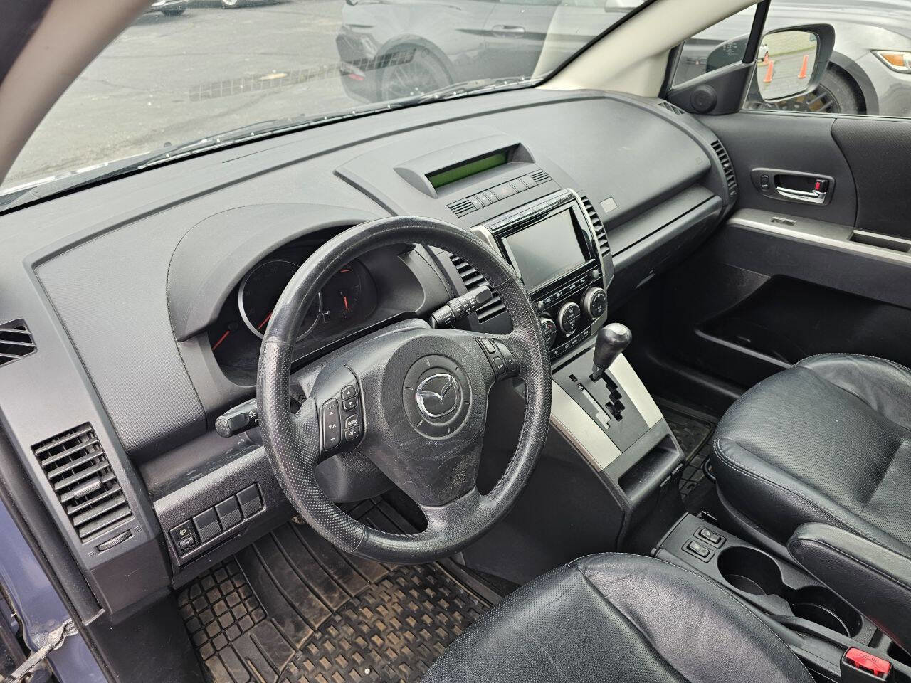 Used 2009 MAZDA MAZDA5 Grand Touring FWD image 13